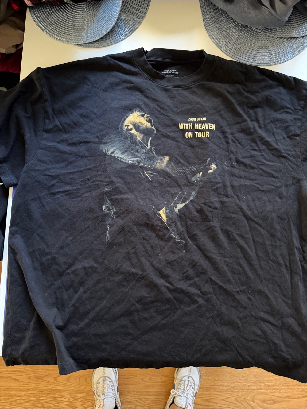Fruit of the Loom Black Zach Bryan "With Heaven On Tour" Graphic Tee
